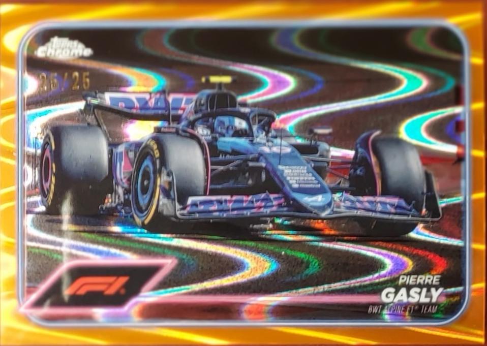 Pierre Gasly [Orange RayWave Refractor] #82