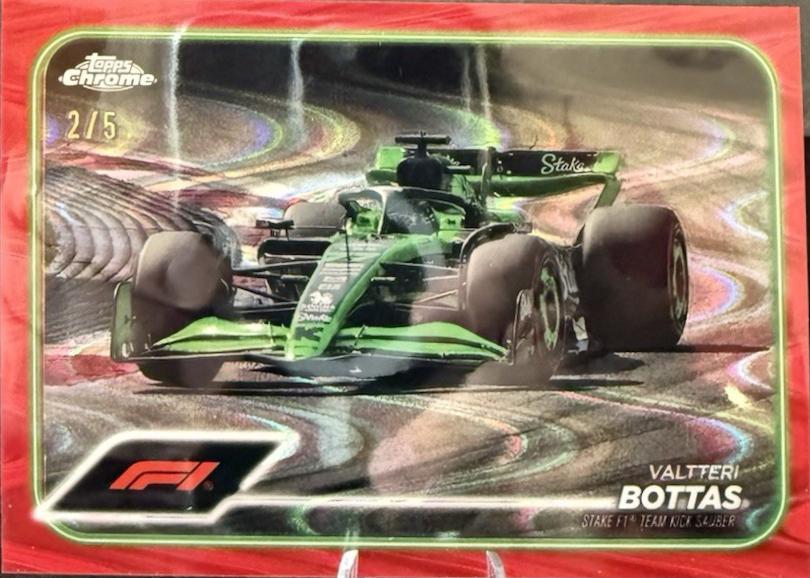 Valtteri Bottas [Red RayWave Refractor] #85