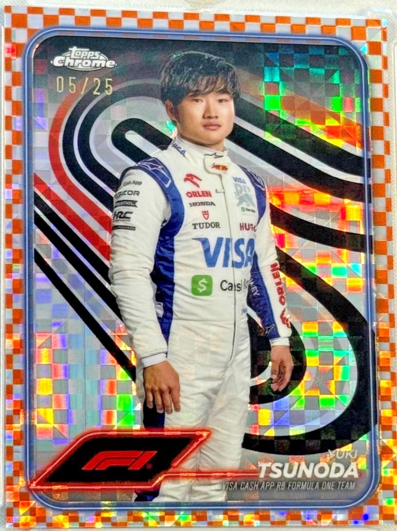 Yuki Tsunoda [Checker Flag Orange Refractor] #17