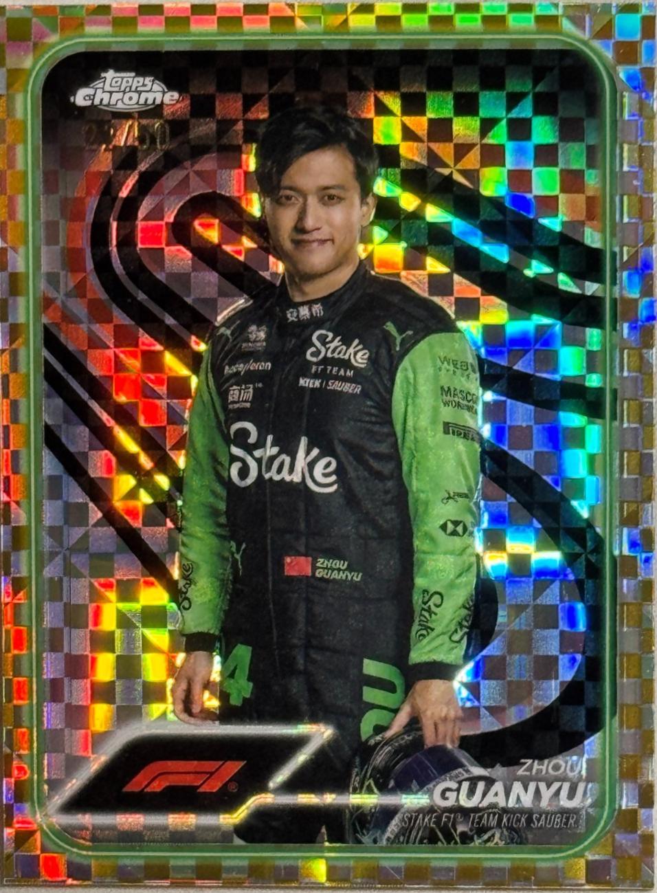 Zhou Guanyu [Checker Flag Gold Refractor] #14