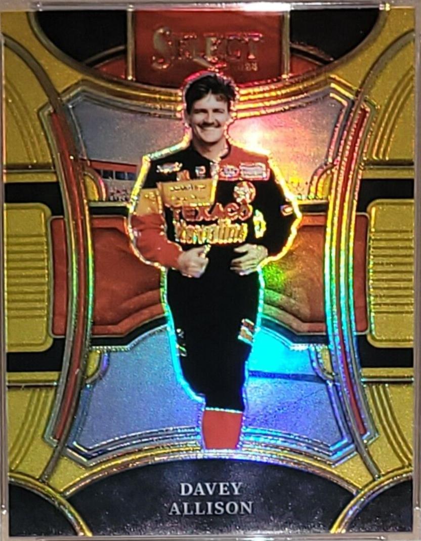 Davey Allison [Gold Prizm] #257