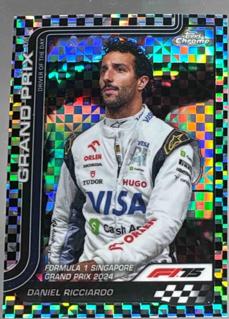 Daniel Ricciardo [Checker Flag Refractor] #139