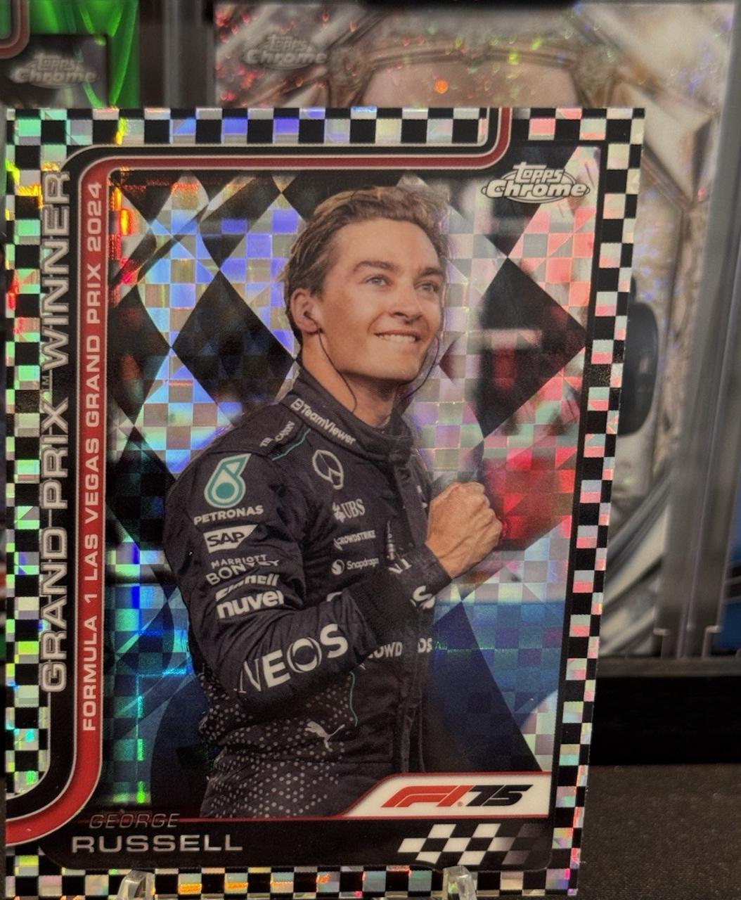 George Russell [Black Checker Flag Refractor] #114