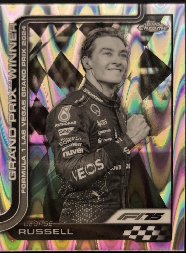 George Russell [Black White RayWave Refractor] #114