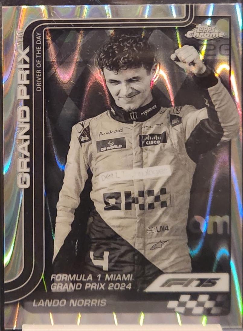 Lando Norris [Black White RayWave Refractor] #127