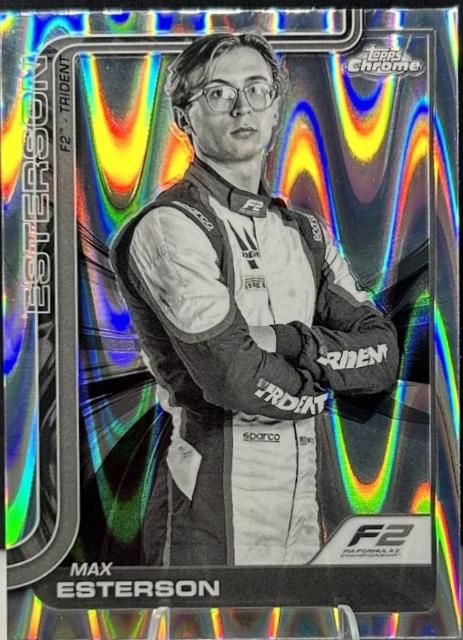 Max Esterson [Black White RayWave Refractor] #39