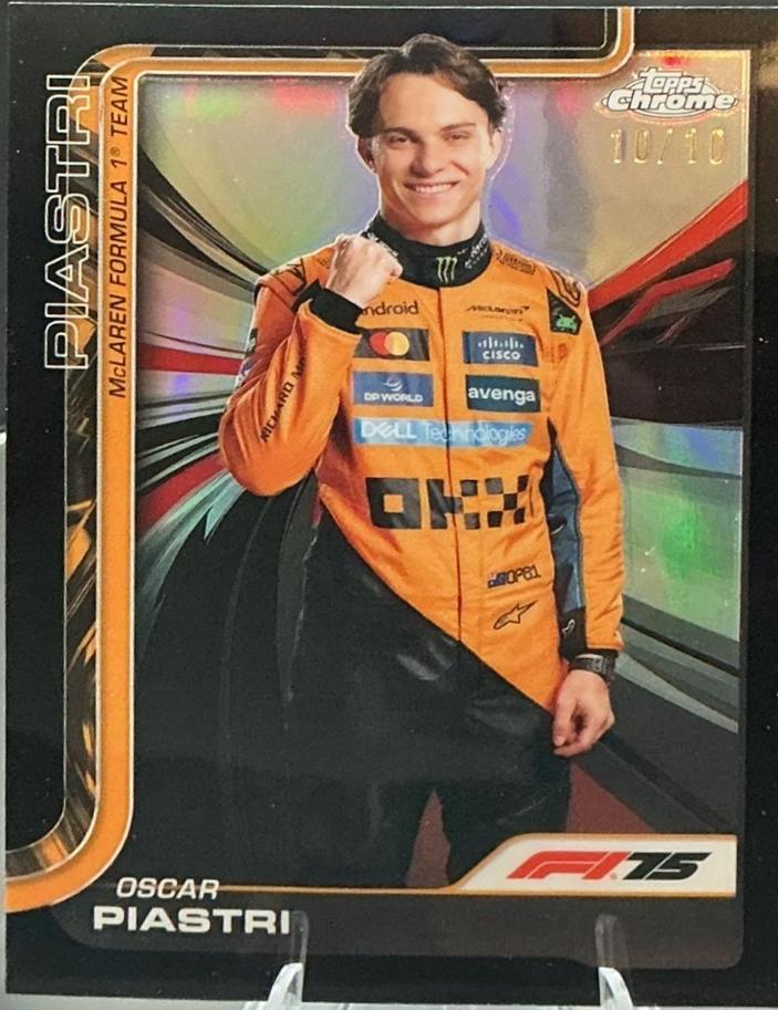 Oscar Piastri [Black Refractor] #6