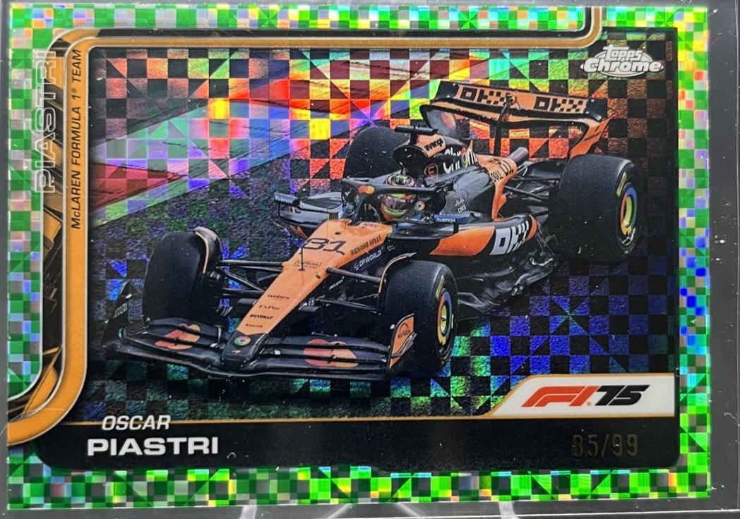 Oscar Piastri [Green Checker Flag Refractor] #78