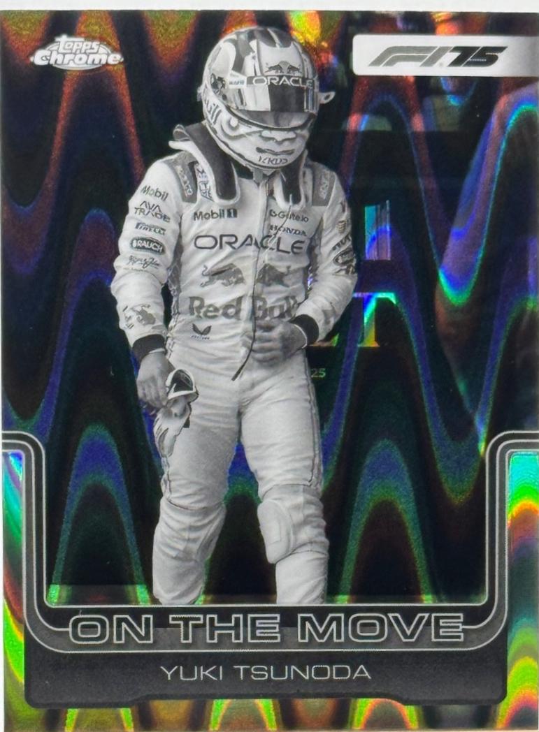 Yuki Tsunoda [Black White RayWave Refractor] #184
