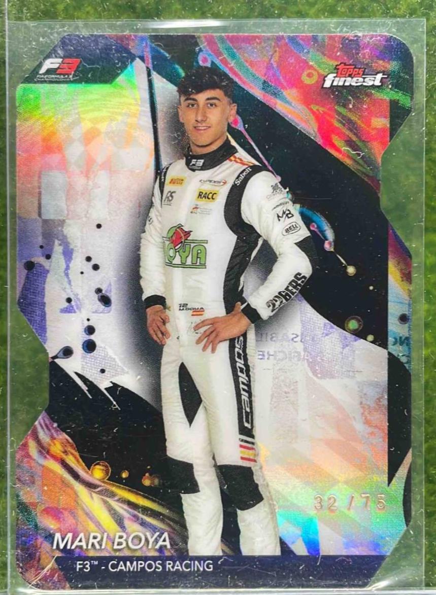Mari Boya [Die-Cut Refractor] #154