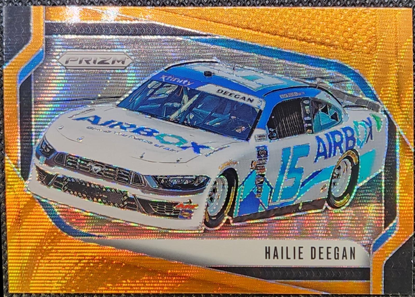 Hailie Deegan [Orange Wave] #118