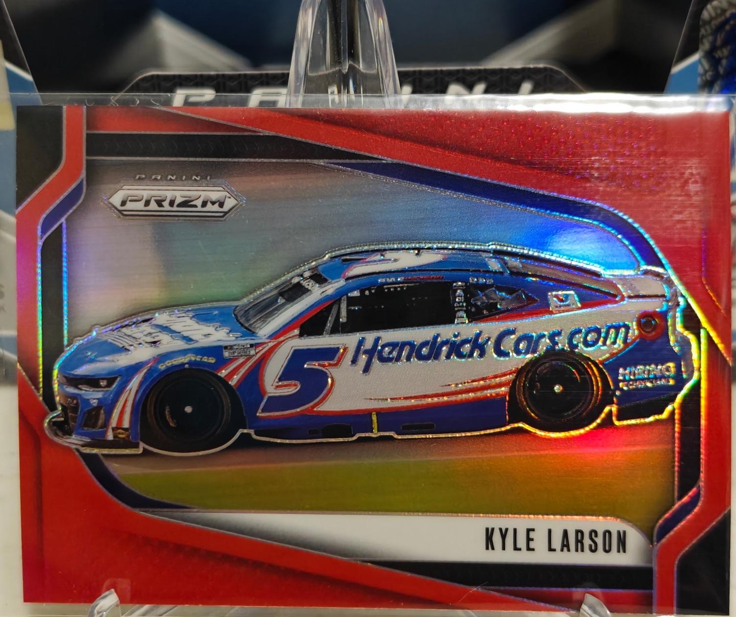 Kyle Larson [Red] #106