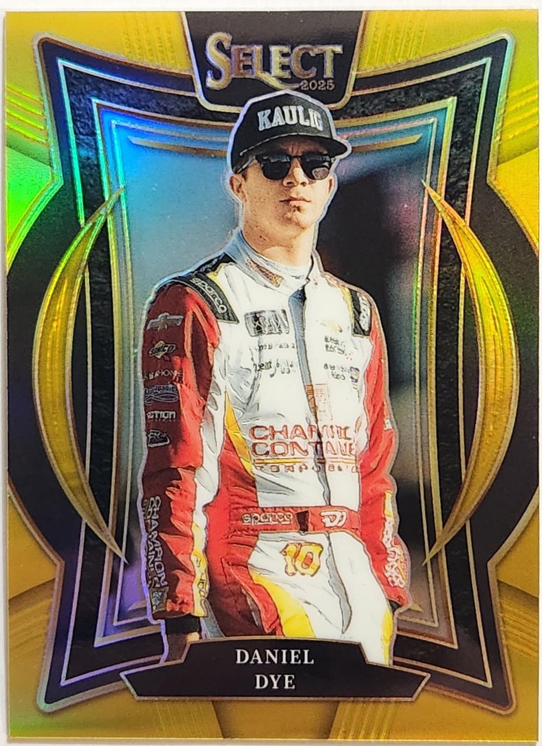 Daniel Dye [Gold Prizm] #30