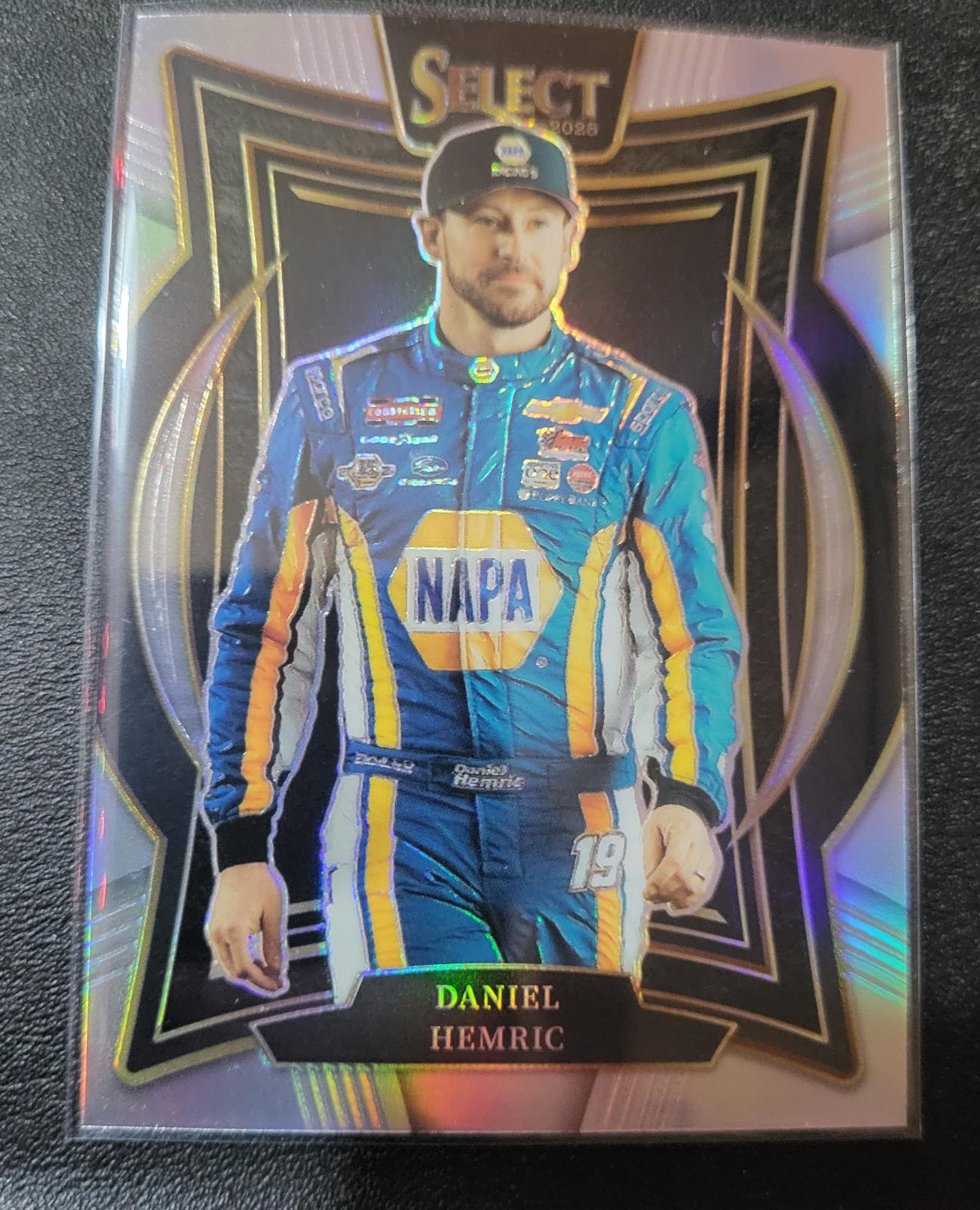 Daniel Hemric [Silver Prizm] #5
