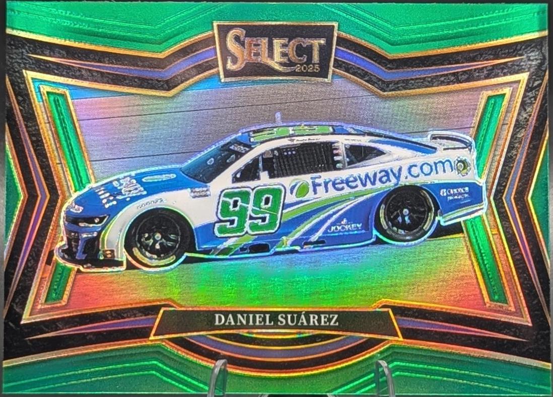 Daniel Suarez [Green Prizm] #180