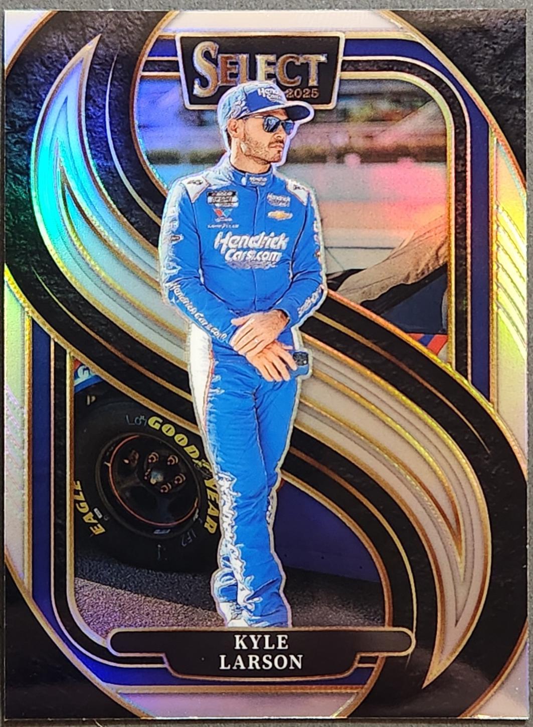 Kyle Larson [Silver Prizm] #207