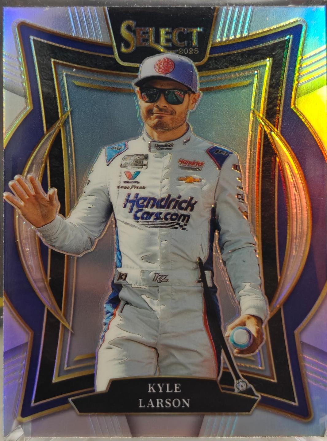 Kyle Larson [Silver Prizm] #7