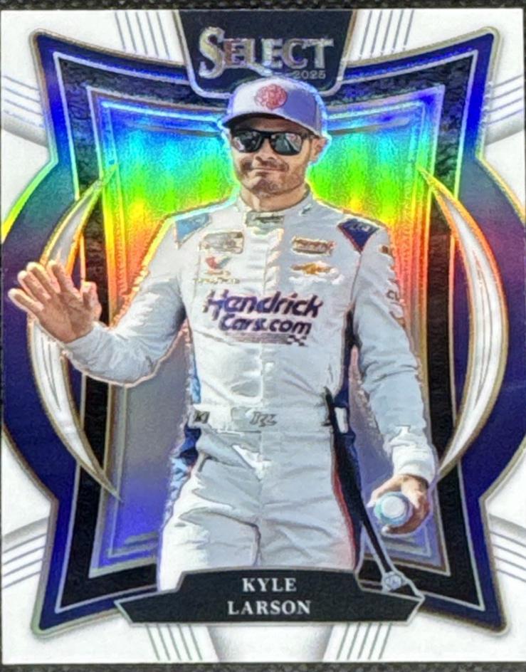 Kyle Larson [White Prizm] #7