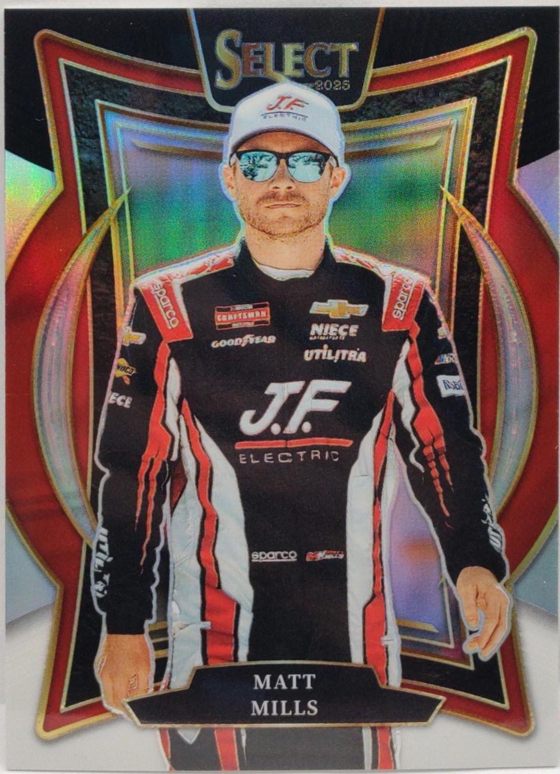 Matt Mills [Black White Prizm] #8