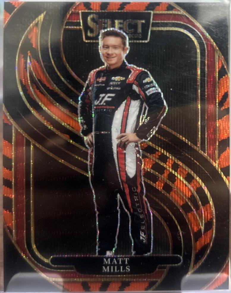 Matt Mills [Tiger Prizm] #208
