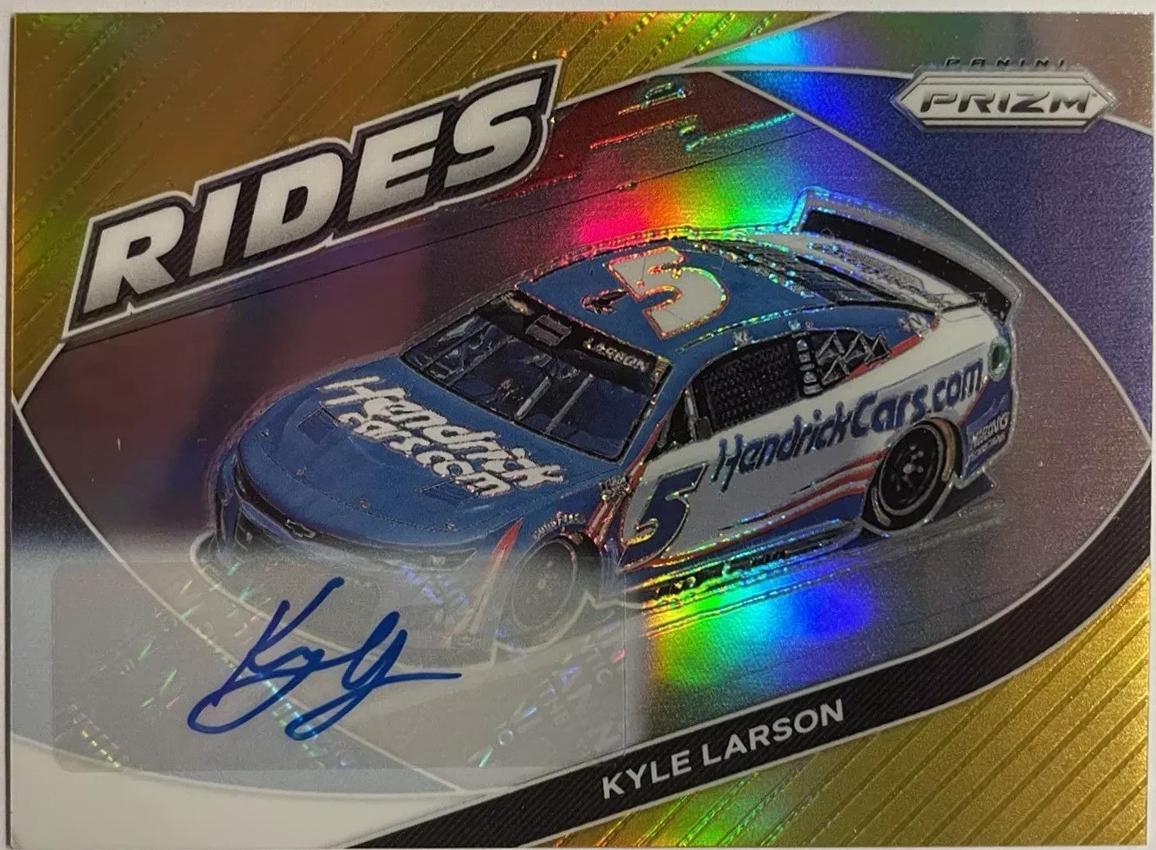 Kyle Larson [Gold Signature] #68