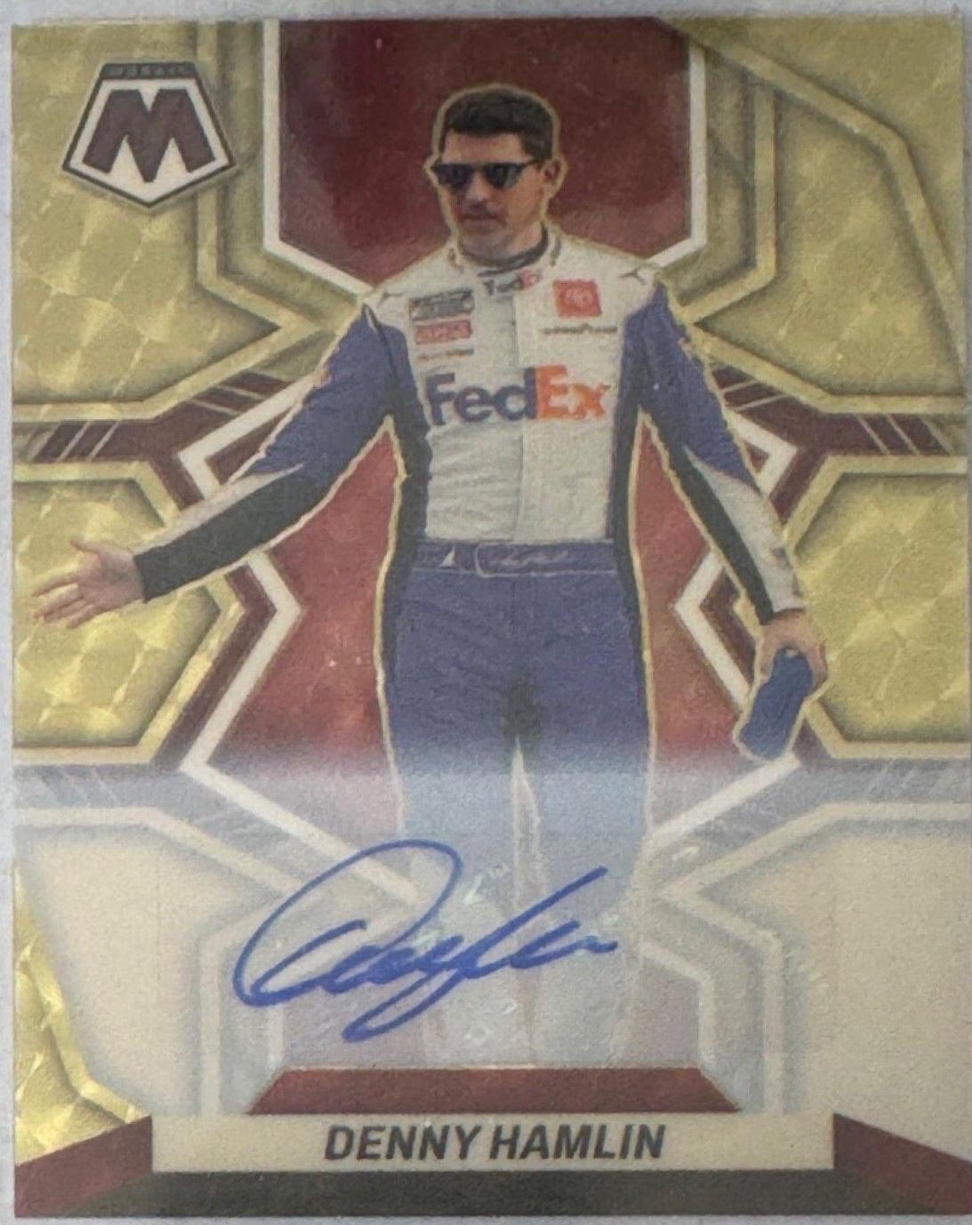 Denny Hamlin [Autograph Gold] #9