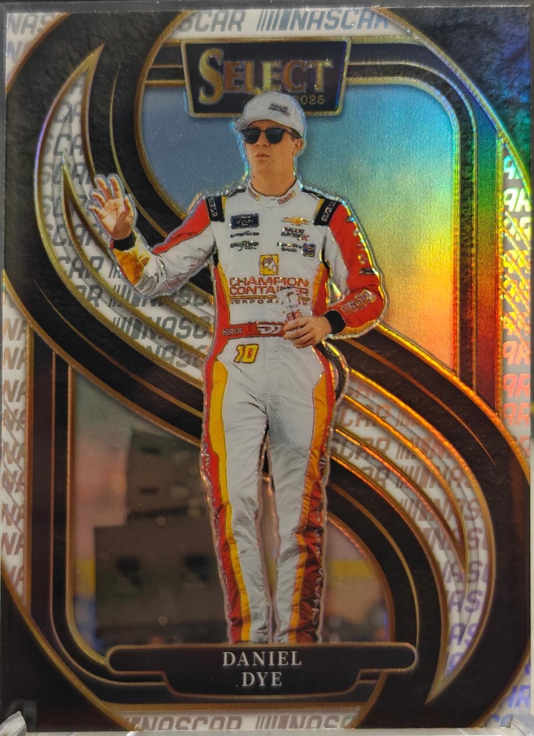 Daniel Dye [Silver Prizm] #230