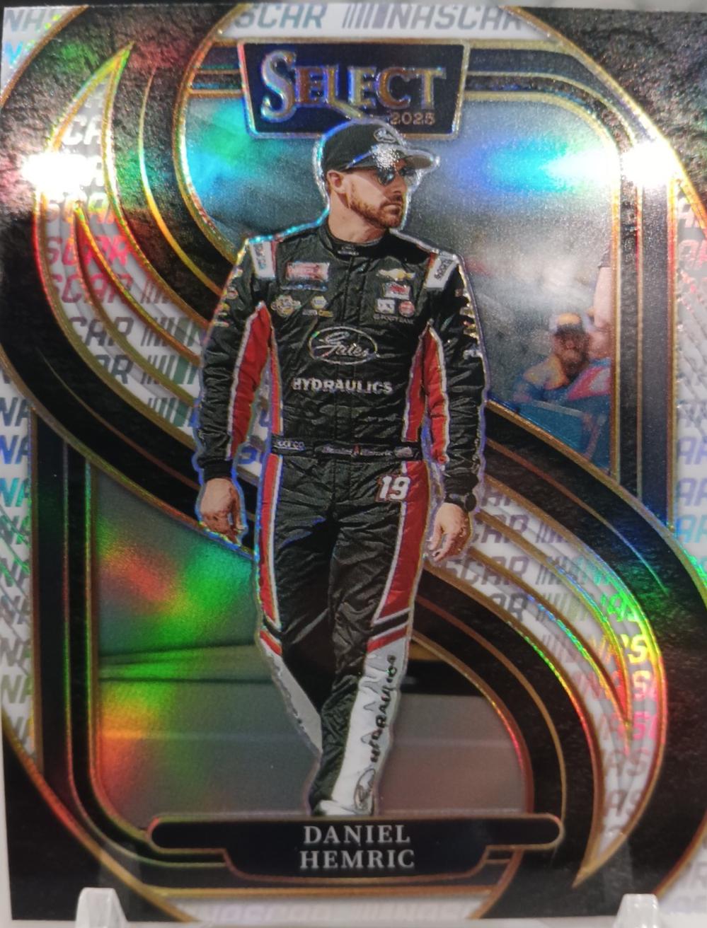 Daniel Hemric [Silver Prizm] #205