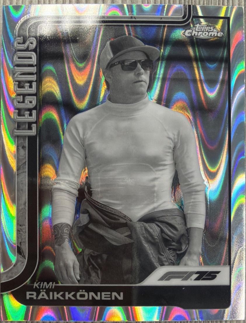 Kimi Raikkonen [Black White RayWave Refractor] #157