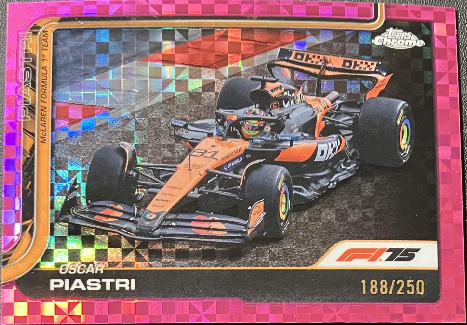 Oscar Piastri [Pink Checker Flag Refractor] #78