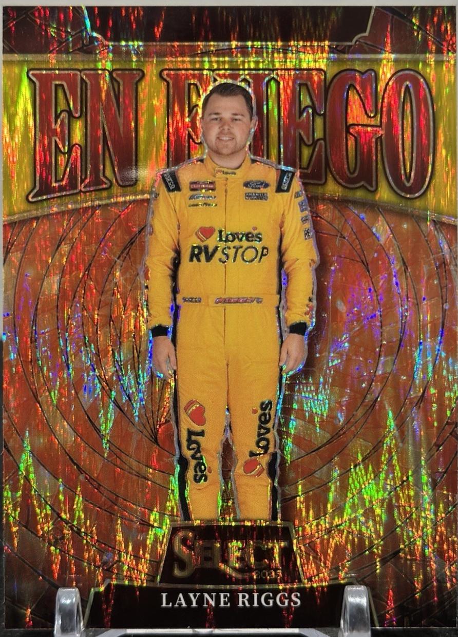 Layne Riggs [Gold Prizm] #13