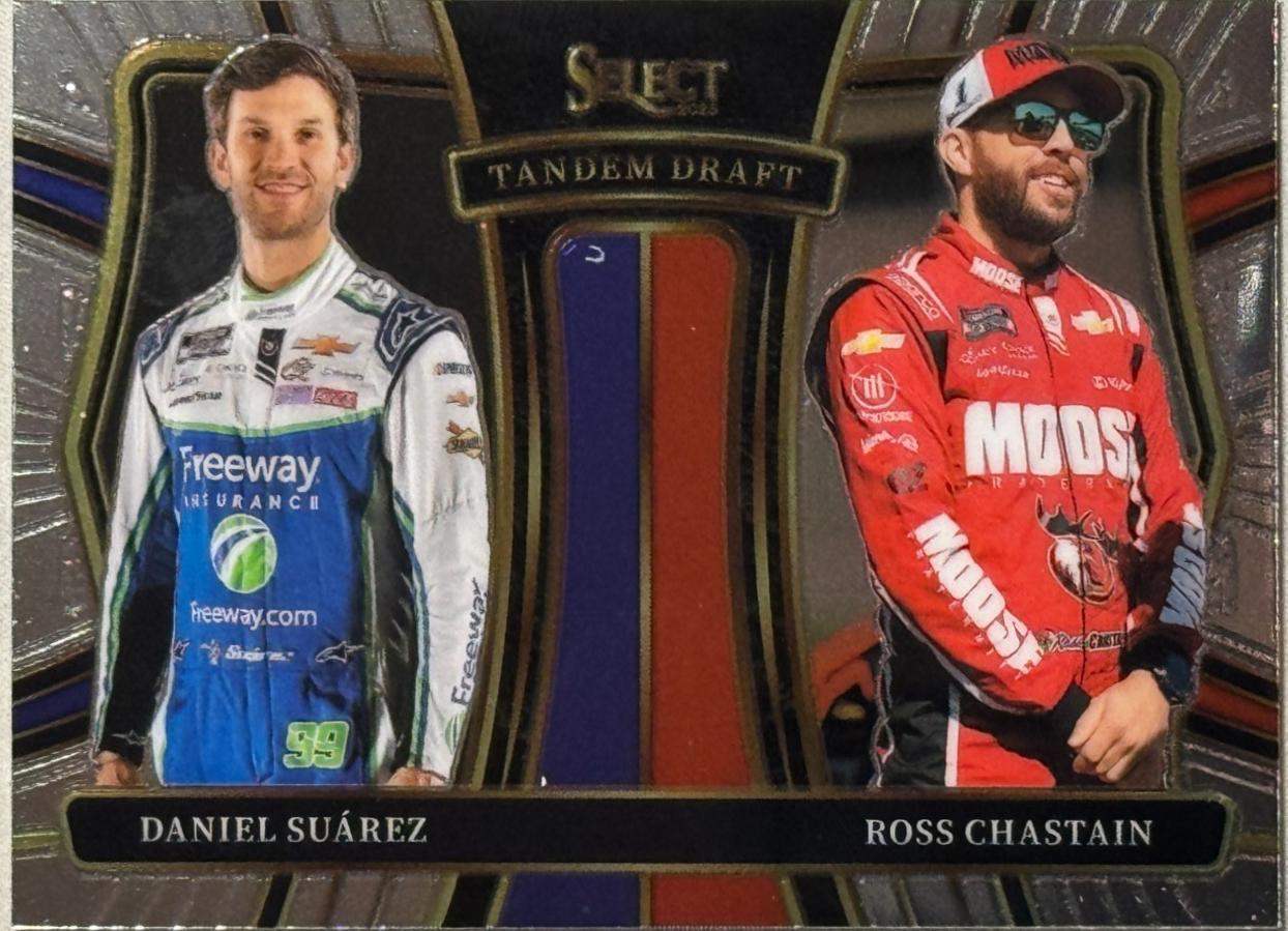 Daniel Suarez / Ross Chastain #7