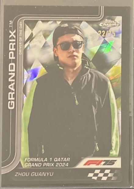 Zhou Guanyu [Black Refractor] #144