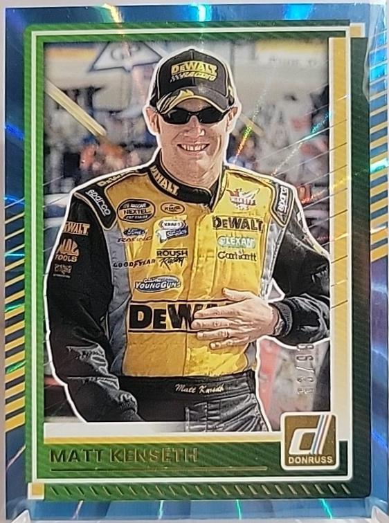 Matt Kenseth [Carolina Blue Laser] #28
