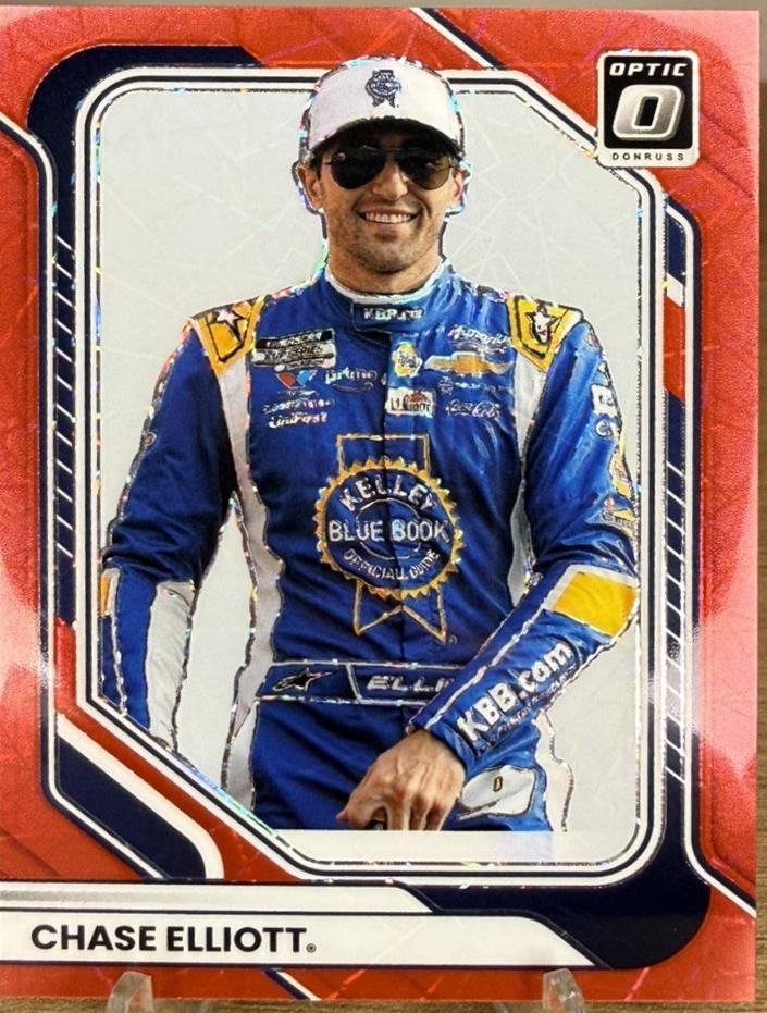 Chase Elliott [Red Velocity Optic] #5
