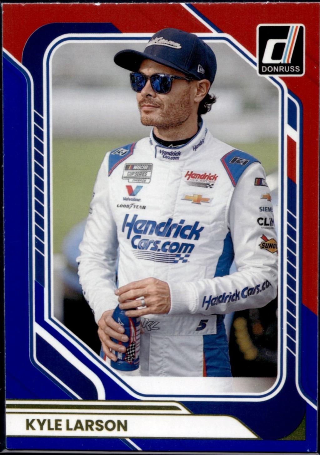 Kyle Larson [Red Blue] #18