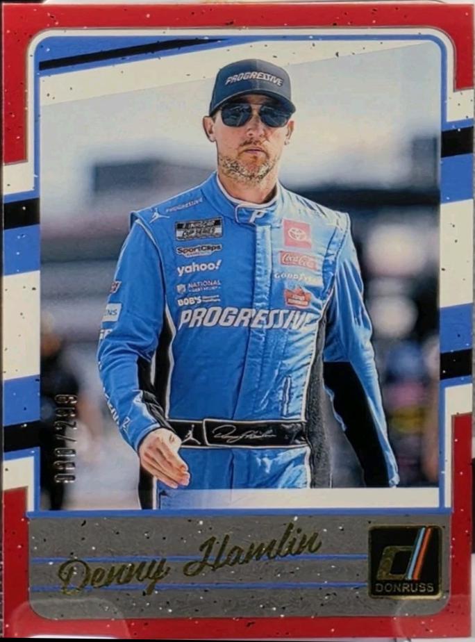 Denny Hamlin [Red] #142