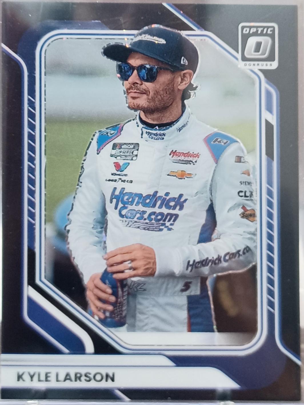 Kyle Larson [Black Velocity Optic] #18