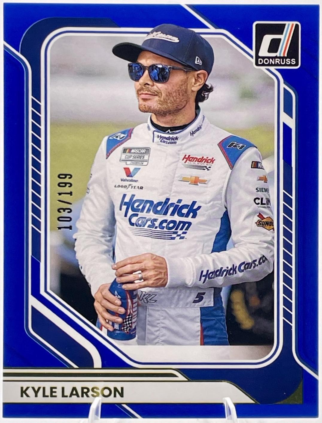 Kyle Larson [Blue] #18