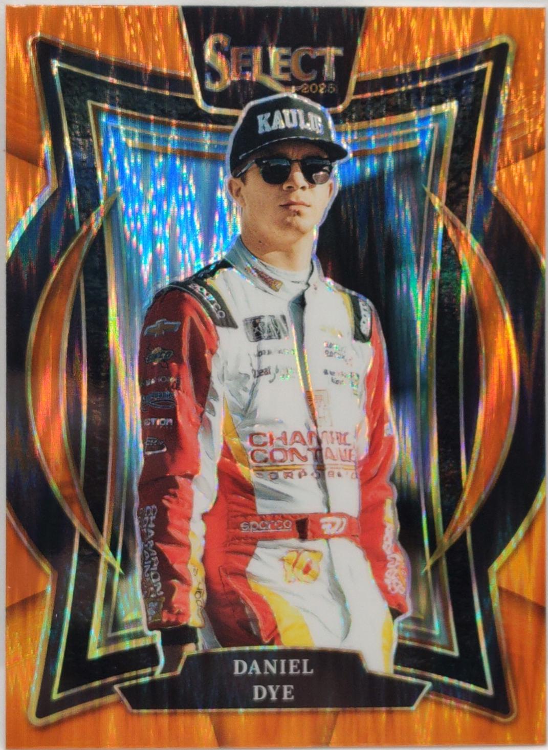 Daniel Dye [Orange Flash Prizm] #30