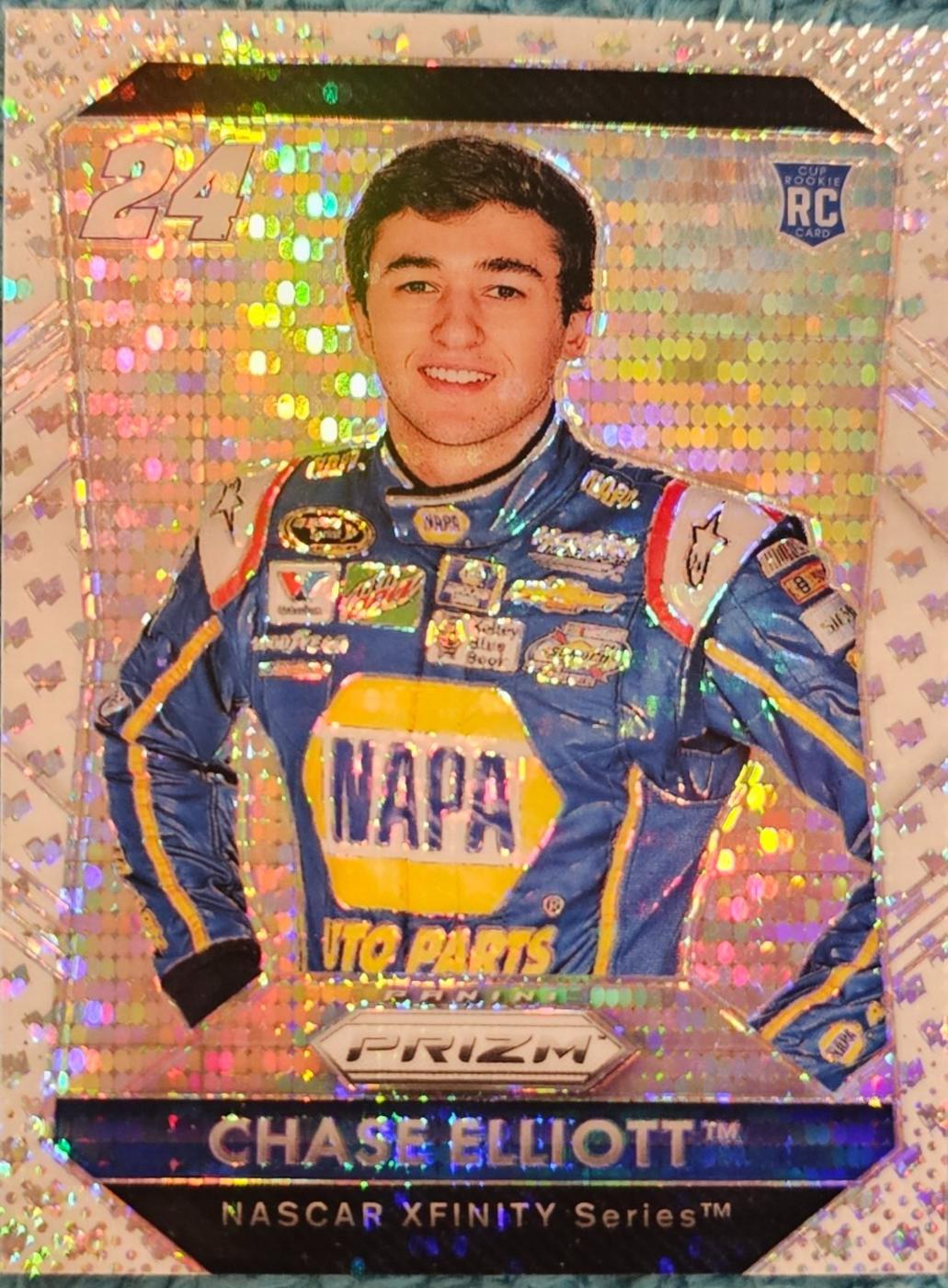 Chase Elliott [White Flag] #24