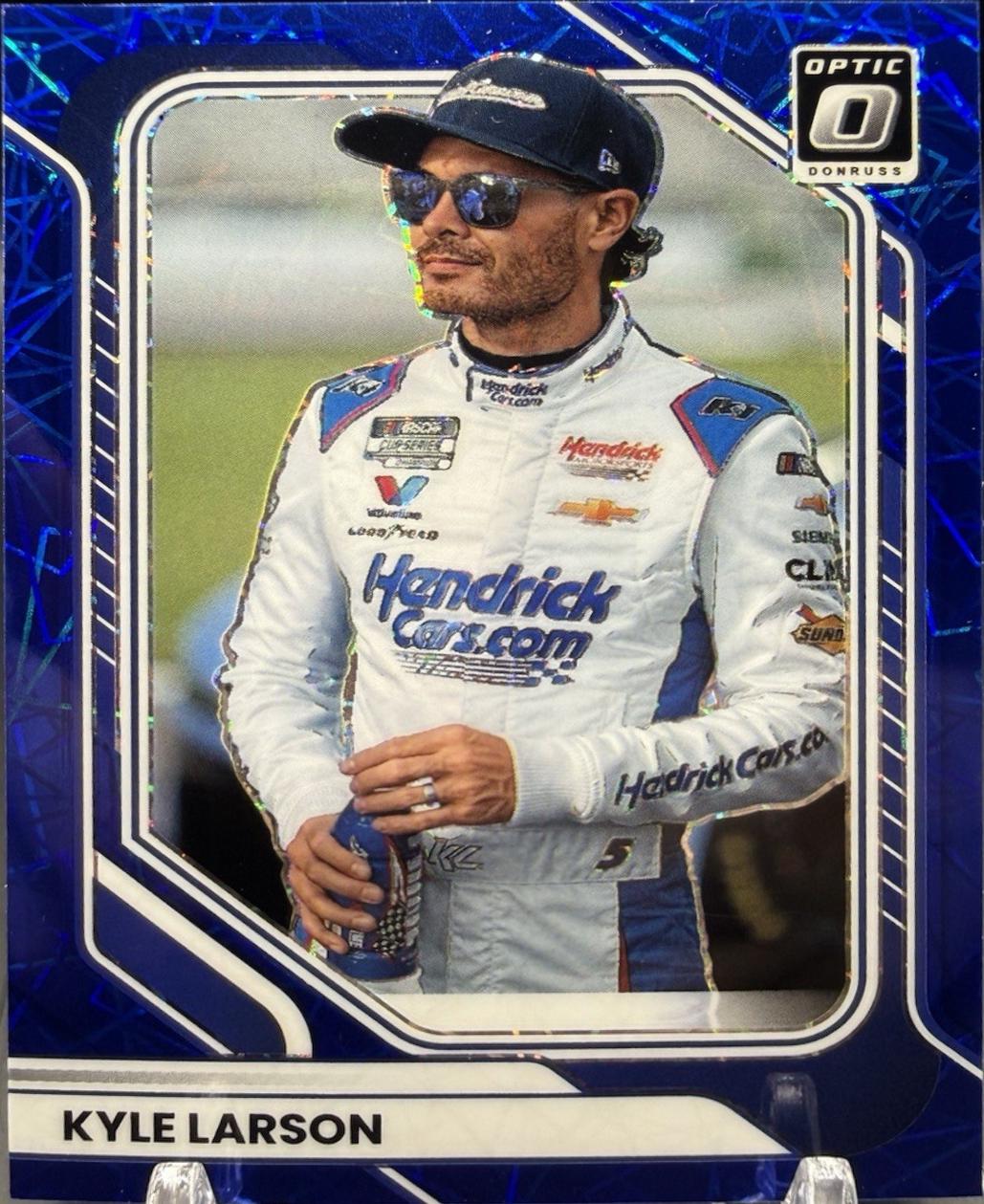 Kyle Larson [Blue Velocity Optic] #18