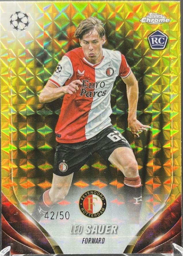 Leo Sauer [Geometric Gold Refractor] #129