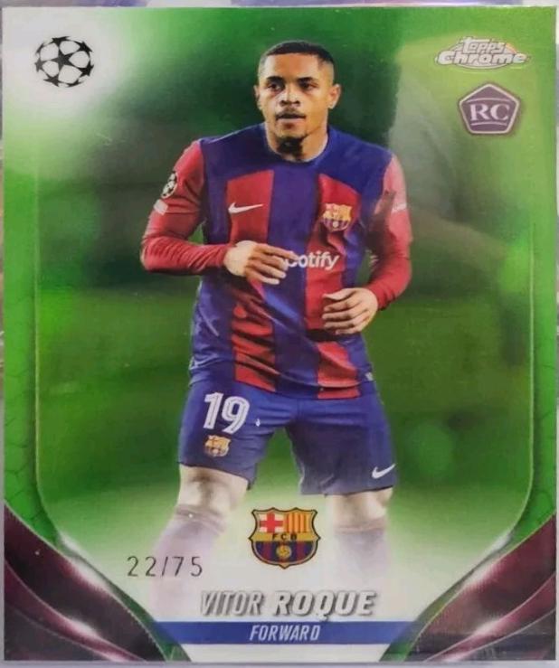 Vitor Roque [Green Refractor] #28