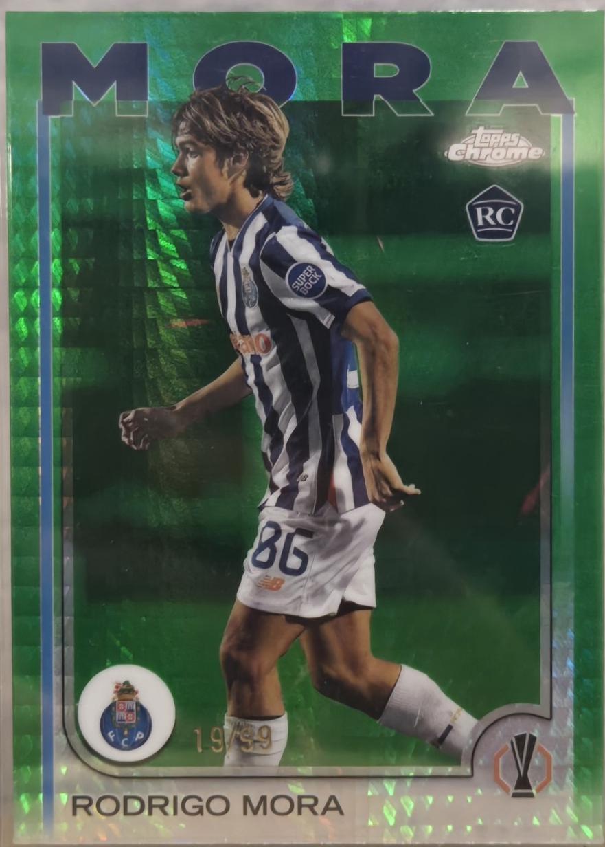 Rodrigo Mora [Green Refractor] #137