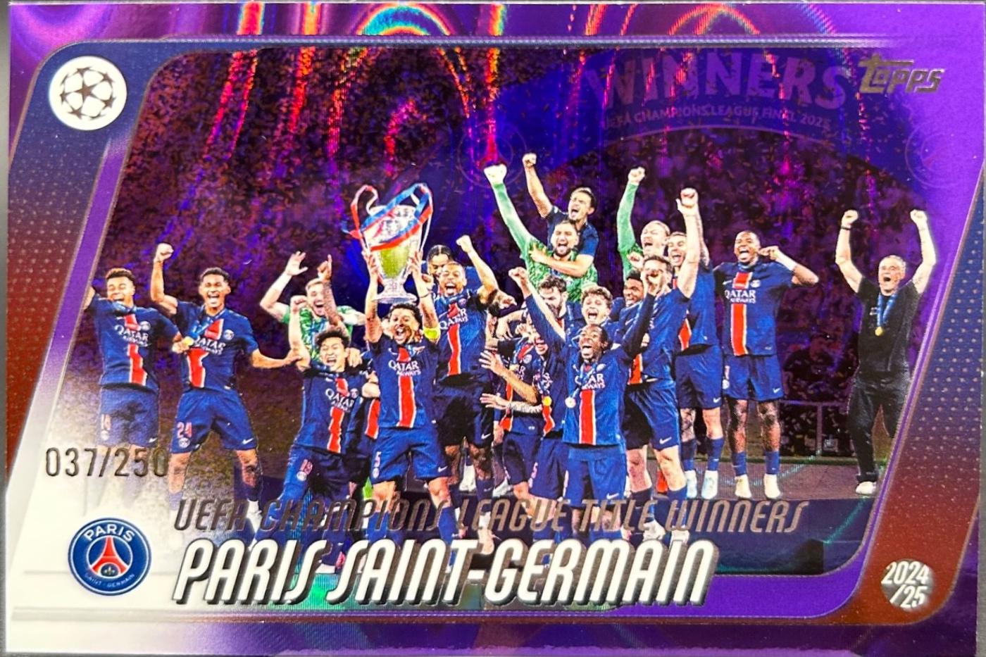 Paris Saint-Germain [Purple Foil] #166