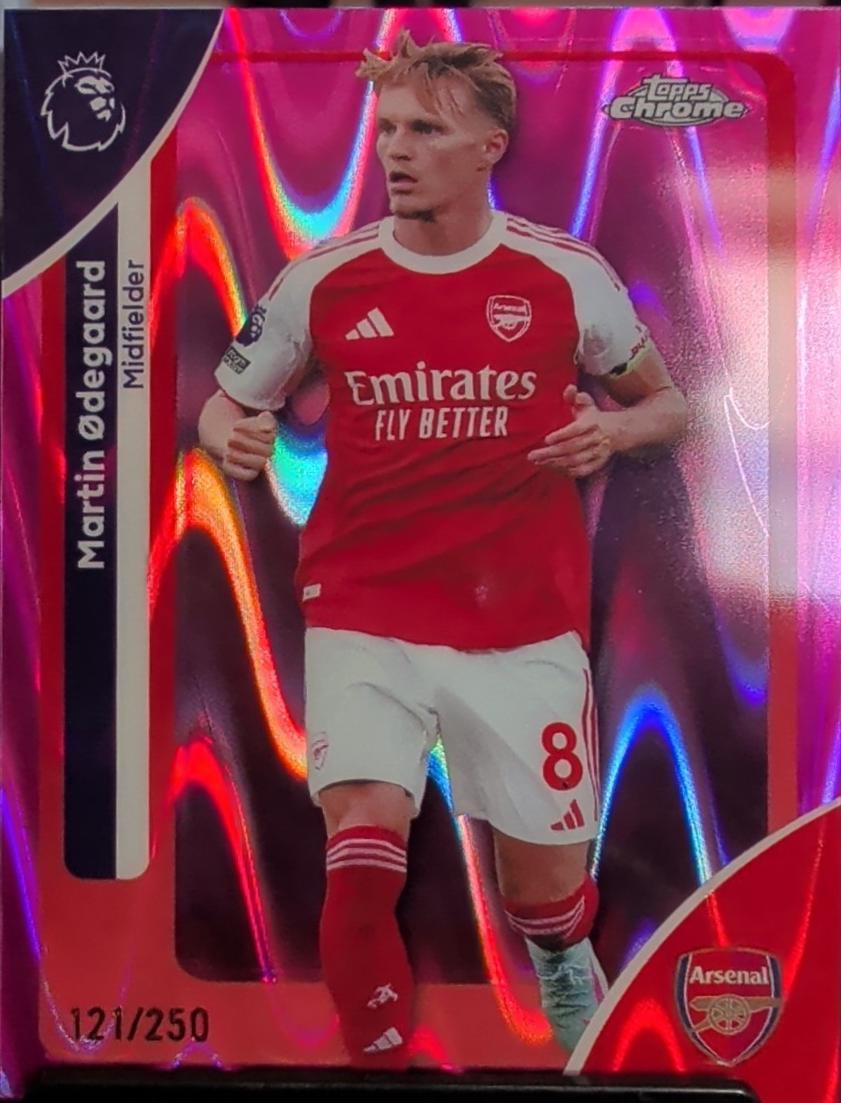 Martin Odegaard [Pink Refractor] #12