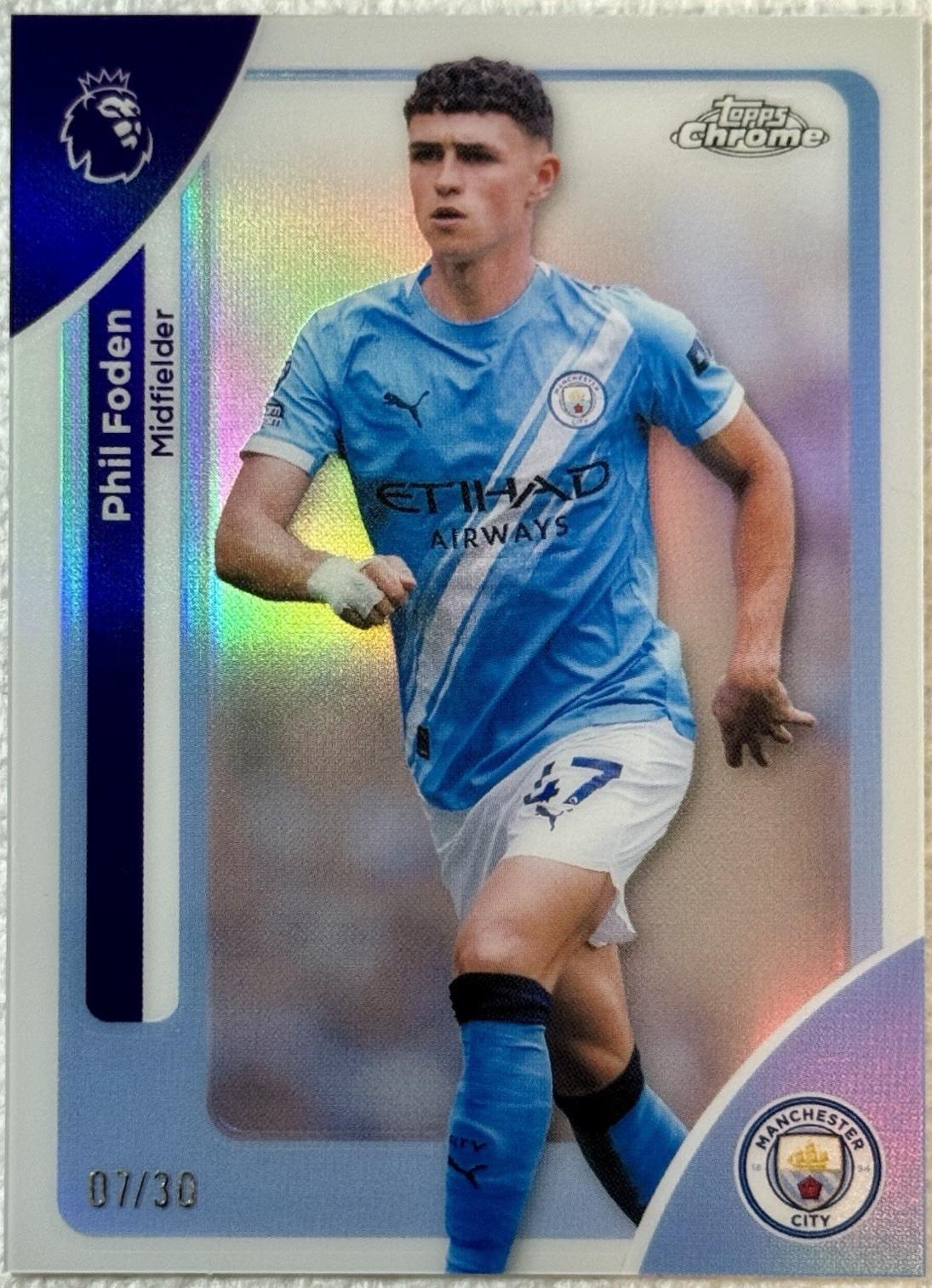 Phil Foden [White Refractor] #124