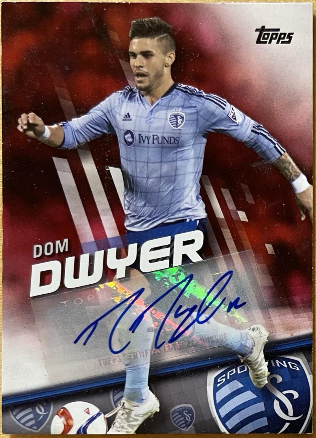 Dom Dwyer [Autograph Red] #28