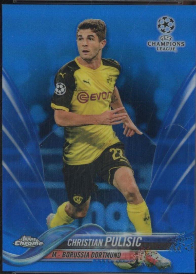 Christian Pulisic [Dribbling Blue Refractor] #25